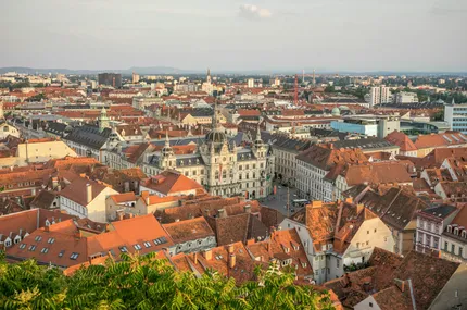 https://images.city-touring.com/1752438421733-large.webp