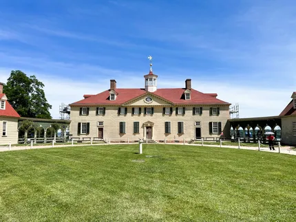 Mount Vernon & Old Town Alexandria Waterfront Day