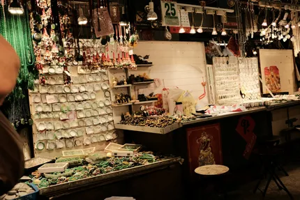 jade market