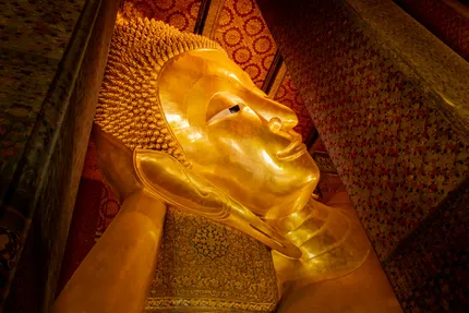 reclining buddha